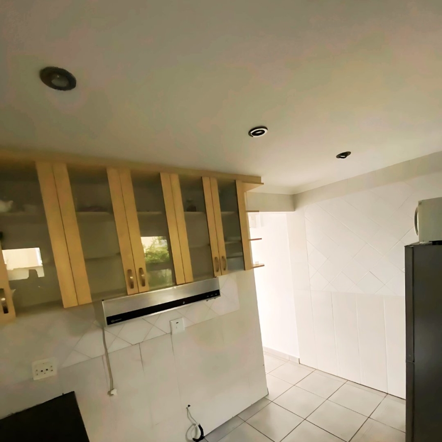 To Let 1 Bedroom Property for Rent in Plattekloof 3 Western Cape